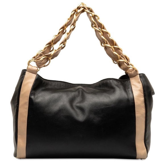 RARE Chanel Olsen Lambskin Hobo Bag - Picture 12 of 15